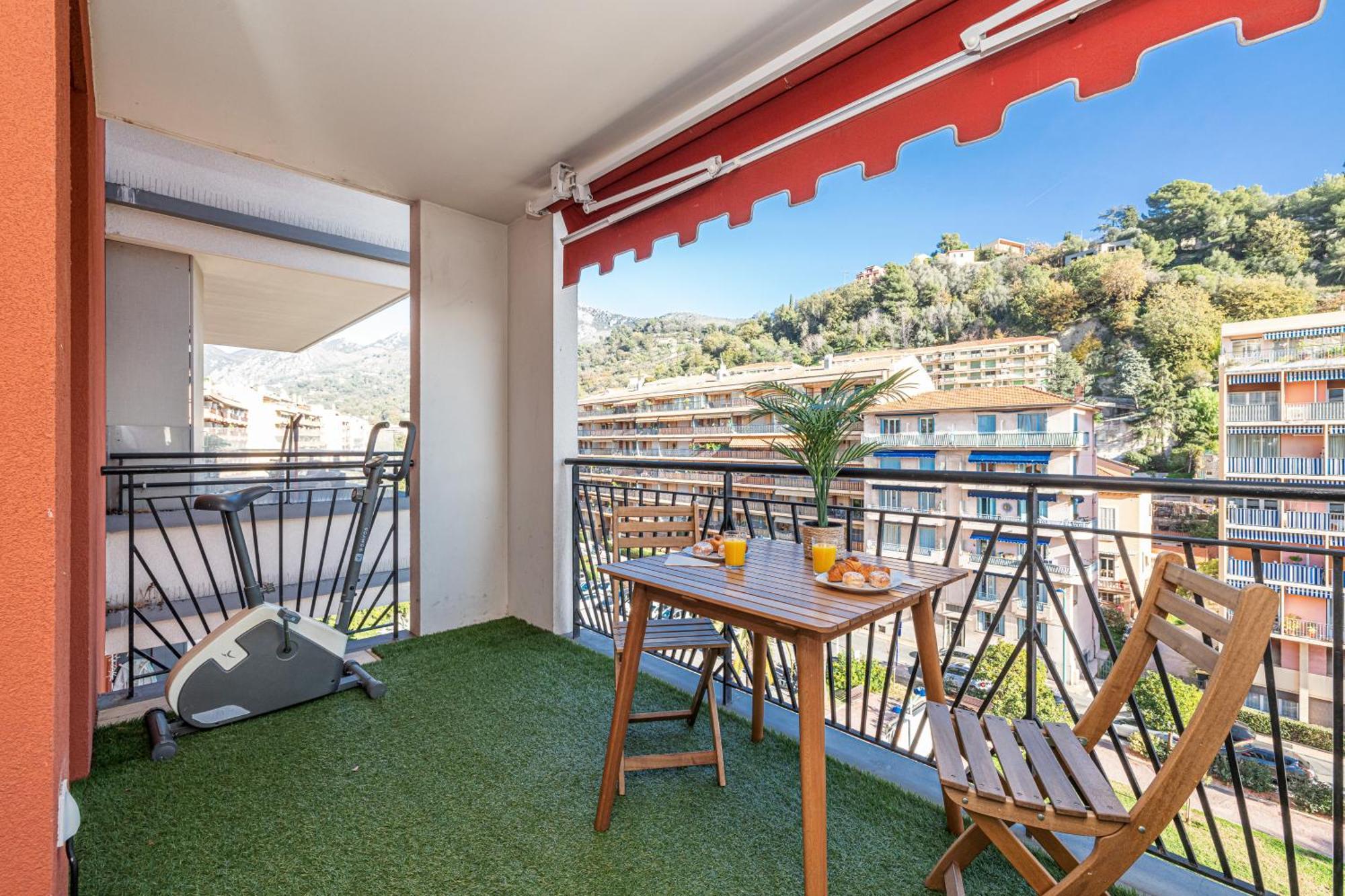 Intercontinental Superbe Appartement Avec Piscine Menton Exterior foto